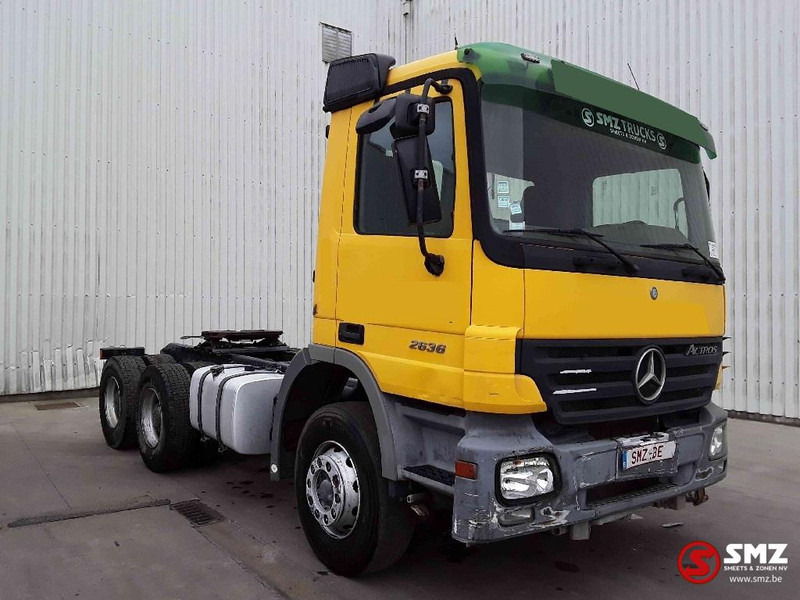 Mercedes-Benz Actros 2636 6x4 steel lames EPS - Tracteur routier: photos 1 Mercedes-Benz Actros 2636 6x4 steel lames EPS - Tracteur routier: photos 1