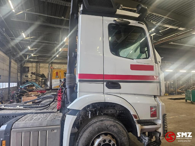 Mercedes-Benz Arocs 2048 ACCIDENT retarder mirrorcam - Tracteur routier: photos 3 Mercedes-Benz Arocs 2048 ACCIDENT retarder mirrorcam - Tracteur routier: photos 3