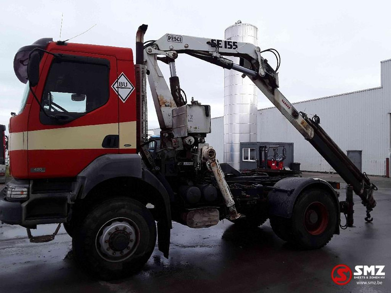 Renault Kerax 420 4x4 Pesci Se 115/5 Extens - Tracteur routier: photos 5 Renault Kerax 420 4x4 Pesci Se 115/5 Extens - Tracteur routier: photos 5