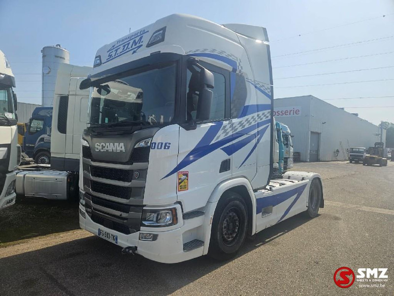 Scania R 500 MOTOR Dammage motorschaden - Tracteur routier: photos 3 Scania R 500 MOTOR Dammage motorschaden - Tracteur routier: photos 3
