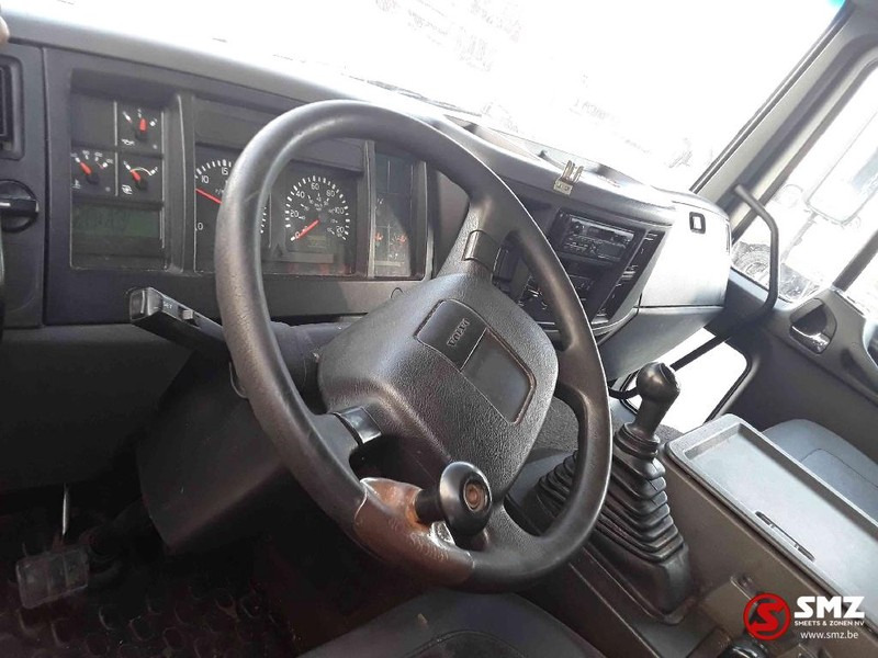 Camion à rideaux coulissants Volvo FL6 180 lames-steel: photos 9