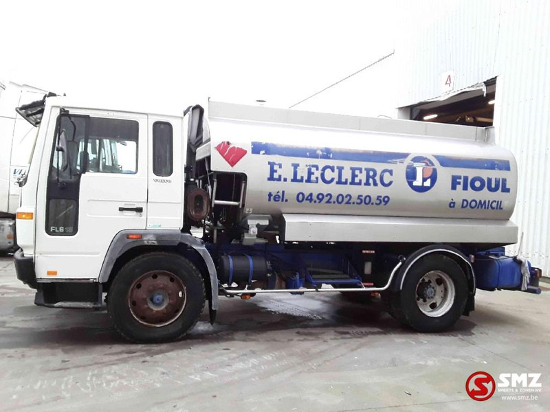 Volvo FL6 9500L - Camion citerne: photos 5 Volvo FL6 9500L - Camion citerne: photos 5