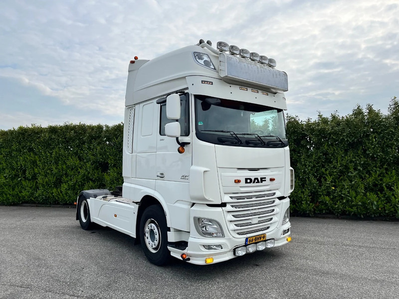 DAF XF 510 FT Euro6 Manual Special Interior - Tracteur routier: photos 1 DAF XF 510 FT Euro6 Manual Special Interior - Tracteur routier: photos 1