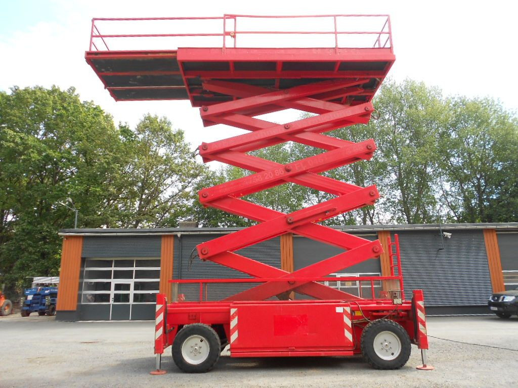 Scherenarbeitsbühne Liftlux SL205-25D4WD, AH 22 Scherenarbeitsbühne Liftlux SL205-25D4WD, AH 22 - Nacelle ciseaux: photos 2 Scherenarbeitsbühne Liftlux SL205-25D4WD, AH 22 Scherenarbeitsbühne Liftlux SL205-25D4WD, AH 22 - Nacelle ciseaux: photos 2
