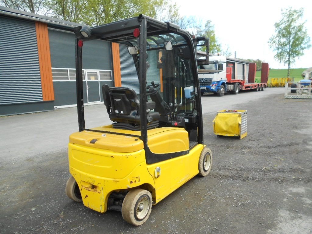 Yale ERP20VF, 2 Tonnen Stapler - Chariot élévateur: photos 2 Yale ERP20VF, 2 Tonnen Stapler - Chariot élévateur: photos 2