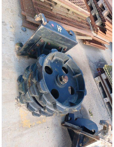 Hebaco Compactorwheel - Accessoire pour Engins de chantier: photos 1 Hebaco Compactorwheel - Accessoire pour Engins de chantier: photos 1