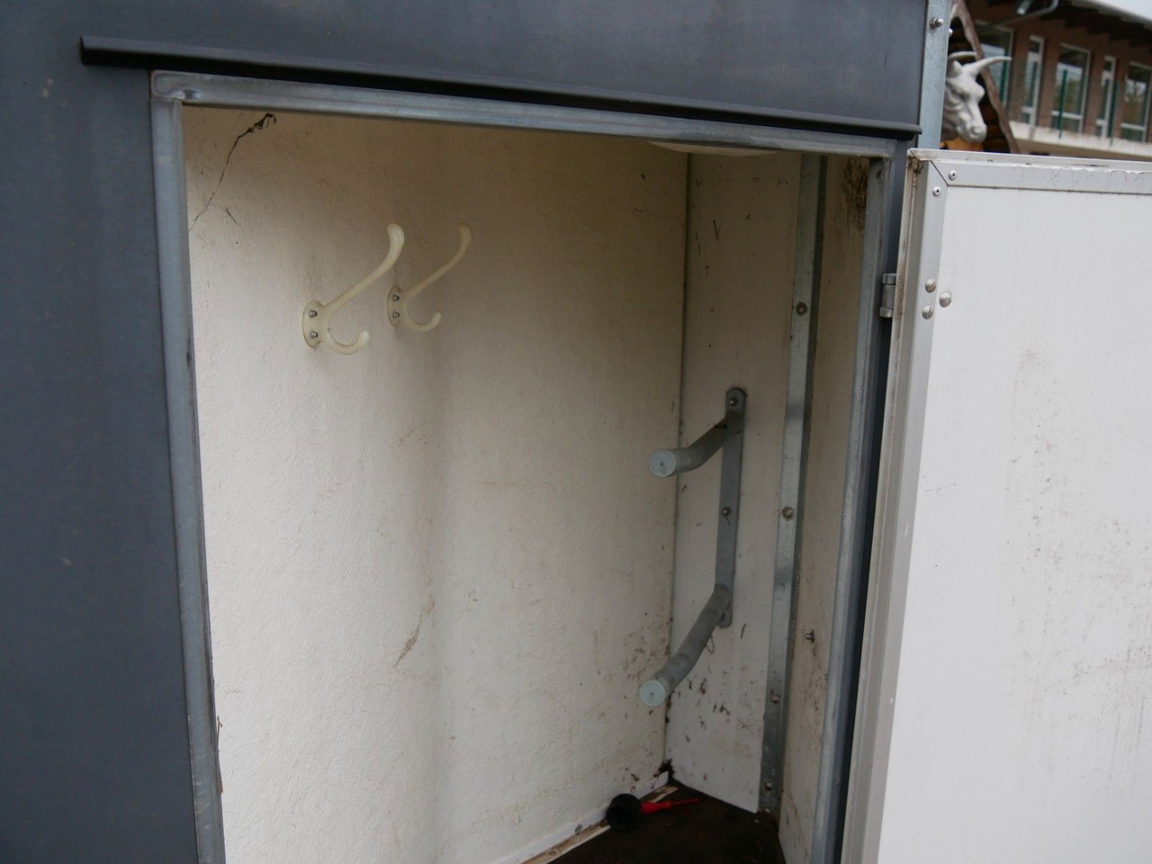 Remorque bétaillère Böckmann Duo Esprit mit Sattelkammer: photos 8 Remorque bétaillère Böckmann Duo Esprit mit Sattelkammer: photos 8