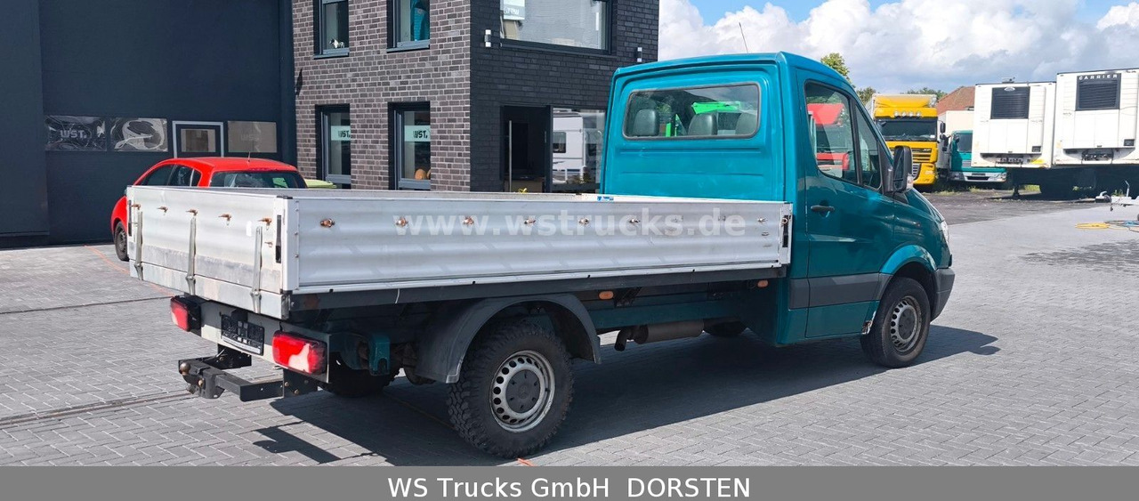 Mercedes-Benz Sprinter II Pritsche215 CDI - Utilitaire plateau: photos 3 Mercedes-Benz Sprinter II Pritsche215 CDI - Utilitaire plateau: photos 3