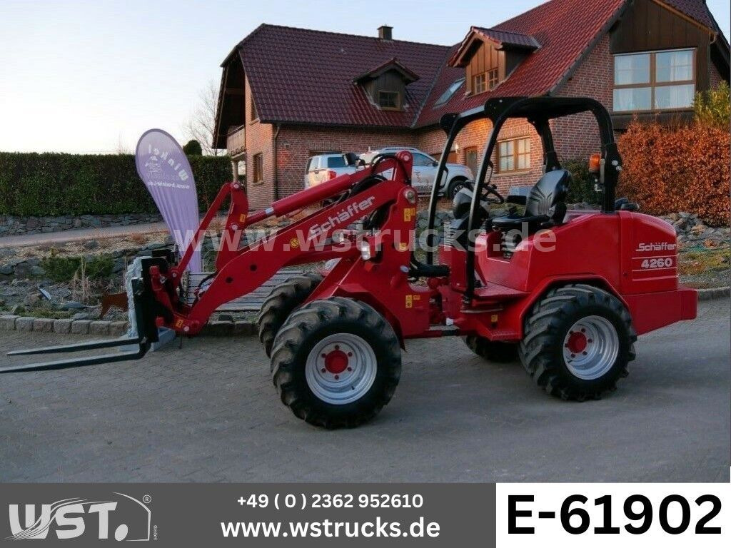 Schäffer 4260 Neuwertig Typ L-H - Valet de ferme: photos 1 Schäffer 4260 Neuwertig Typ L-H - Valet de ferme: photos 1
