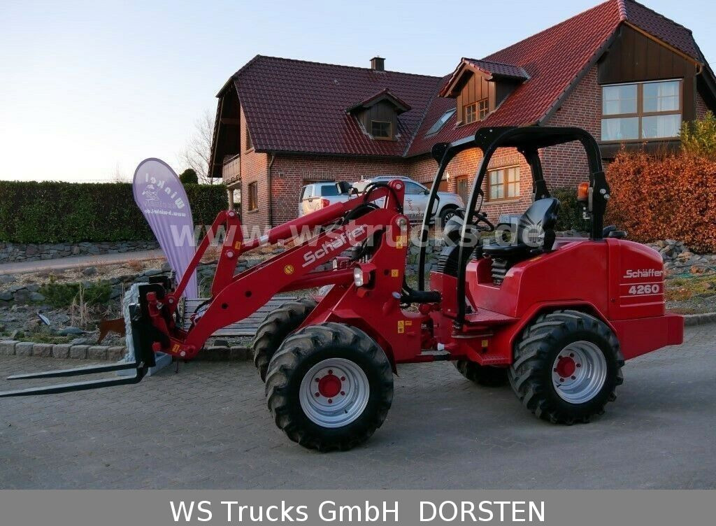 Schäffer 4260 Neuwertig Typ L-H - Valet de ferme: photos 2 Schäffer 4260 Neuwertig Typ L-H - Valet de ferme: photos 2