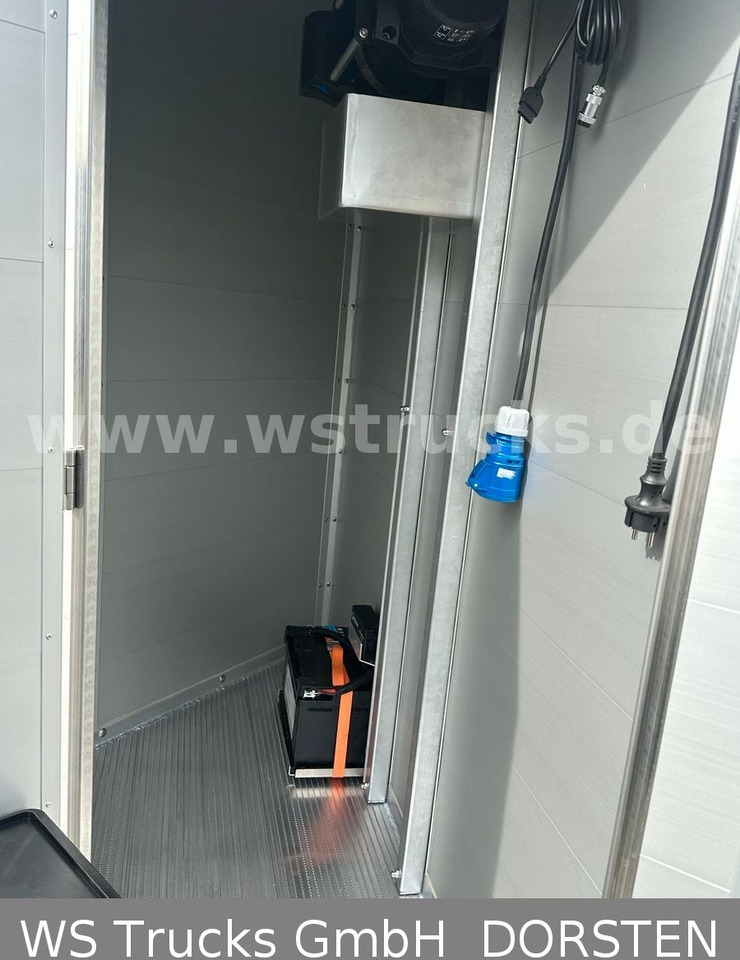 WST Edition Schlacht mit Seilwinde Viehanhänger - Remorque bétaillère: photos 5 WST Edition Schlacht mit Seilwinde Viehanhänger - Remorque bétaillère: photos 5