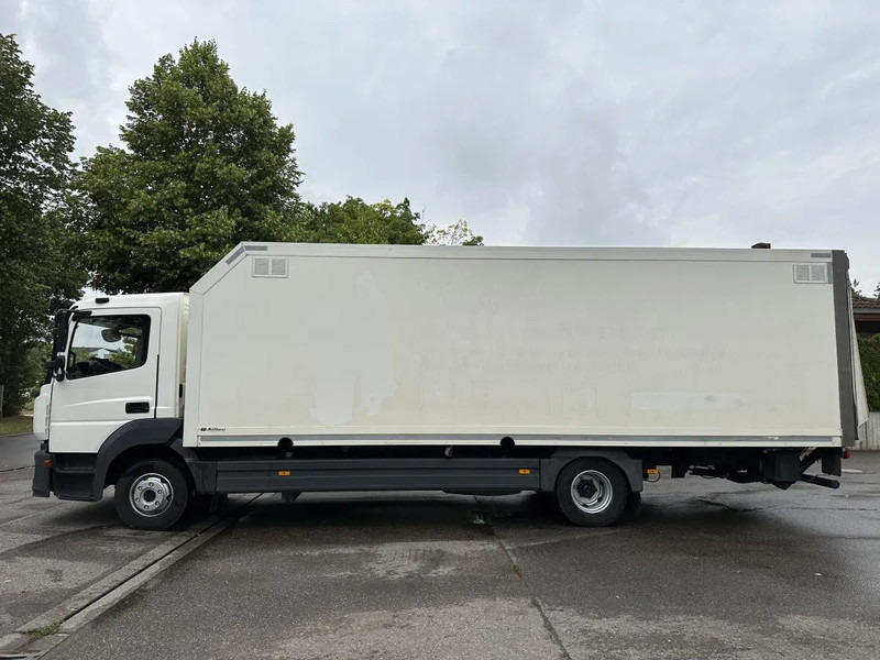 Mercedes-Benz Atego 1223 2 x L Koffer LBW Klima Euro 6 - Camion: photos 2 Mercedes-Benz Atego 1223 2 x L Koffer LBW Klima Euro 6 - Camion: photos 2