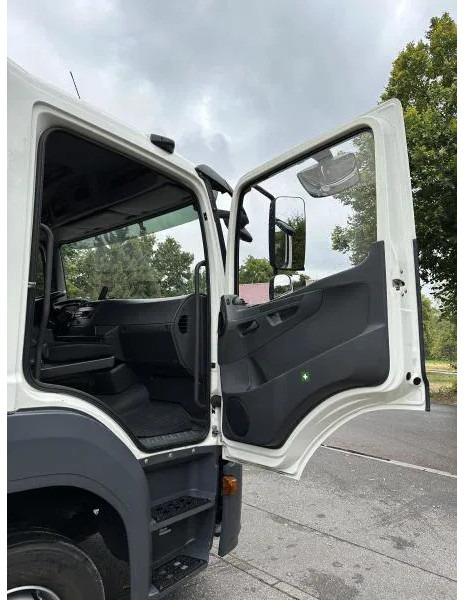 Camion Mercedes-Benz Atego 1223 2 x L Koffer LBW Klima Euro 6: photos 9