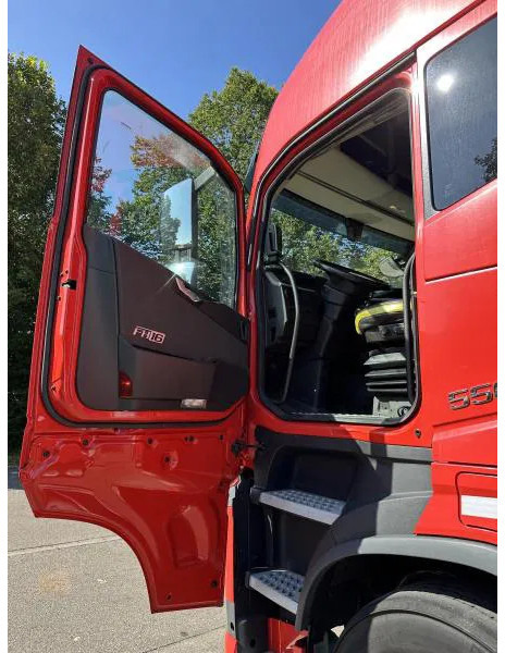 Camion Volvo FH 16.550 XL 8x2 Tief Kühlkoffer ThermoKing LBW: photos 13