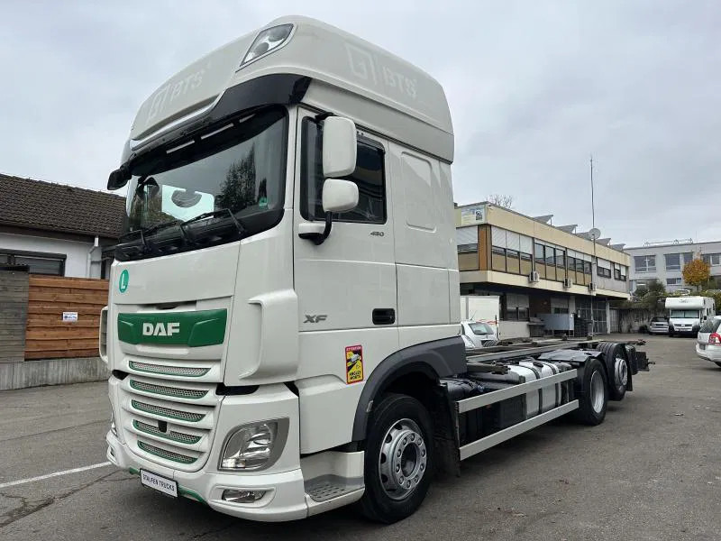 DAF XF 106 450 SSC 6X2*4 Stück ! *Jumbo*E6D*Multi*VANTEC - Camion porte-conteneur/ Caisse mobile: photos 1 DAF XF 106 450 SSC 6X2*4 Stück ! *Jumbo*E6D*Multi*VANTEC - Camion porte-conteneur/ Caisse mobile: photos 1