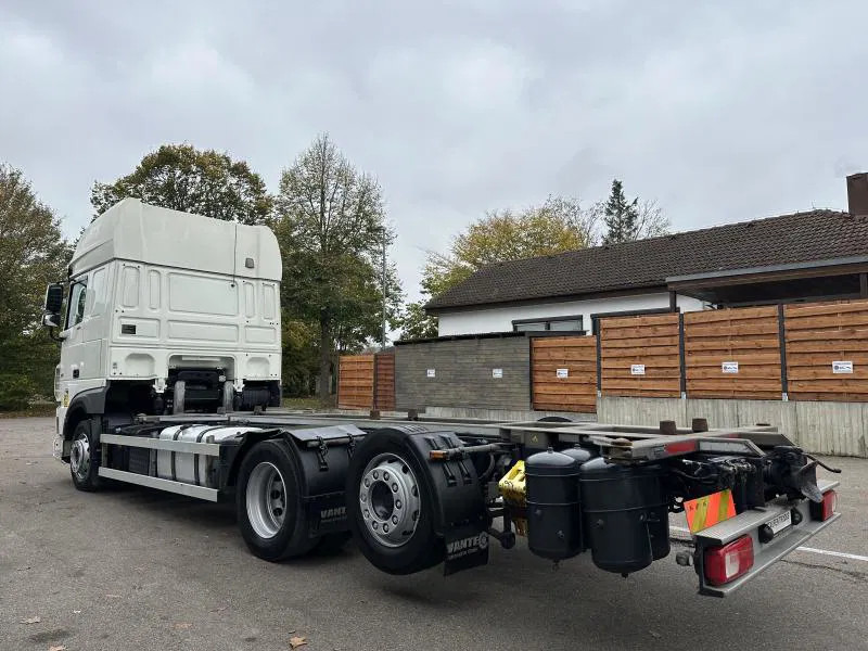 DAF XF 106 450 SSC 6X2*4 Stück ! *Jumbo*E6D*Multi*VANTEC - Camion porte-conteneur/ Caisse mobile: photos 2 DAF XF 106 450 SSC 6X2*4 Stück ! *Jumbo*E6D*Multi*VANTEC - Camion porte-conteneur/ Caisse mobile: photos 2