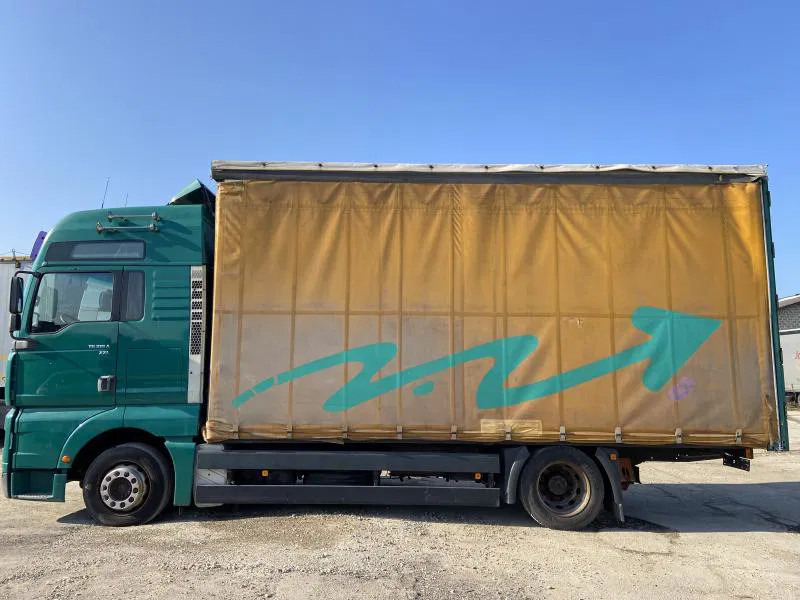 MAN TGA 18.310 BL XXL Jumbo Pritsche Schiebepl. - Camion fourgon: photos 4 MAN TGA 18.310 BL XXL Jumbo Pritsche Schiebepl. - Camion fourgon: photos 4