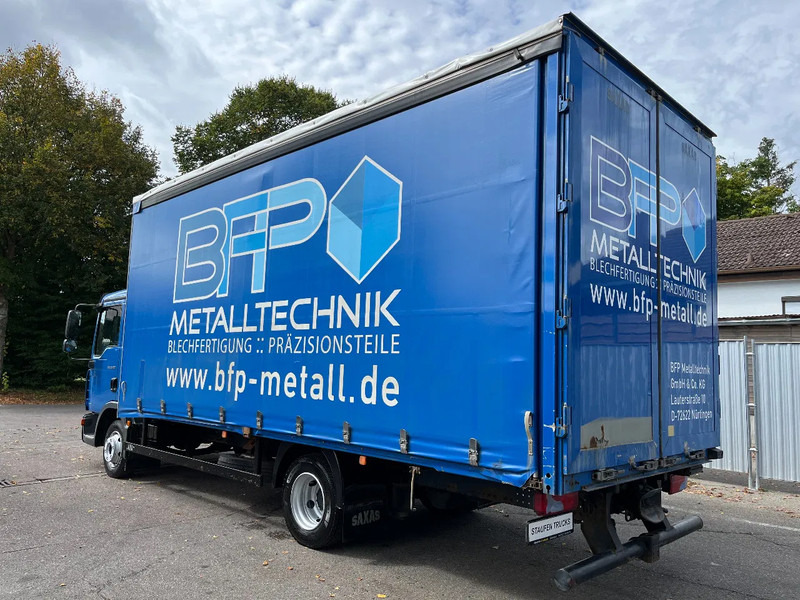 MAN TGL 8.180 BL *Pritsche/Plane*Tautliner*Klima* - Camion à rideaux coulissants: photos 4 MAN TGL 8.180 BL *Pritsche/Plane*Tautliner*Klima* - Camion à rideaux coulissants: photos 4