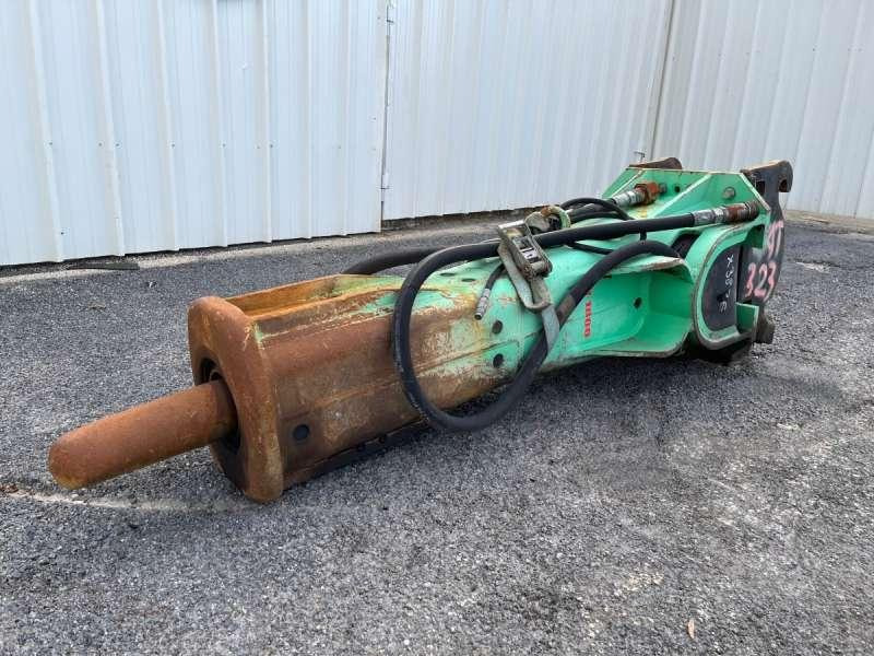 MONTABERT V1800 (20-35 Tonnes) - Marteau hydraulique pour Engins de chantier: photos 1 MONTABERT V1800 (20-35 Tonnes) - Marteau hydraulique pour Engins de chantier: photos 1
