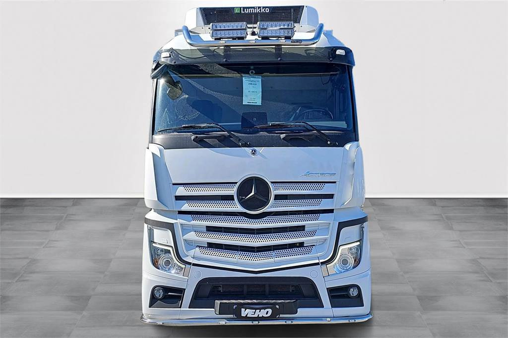 Mercedes-Benz ACTROS L 580hv 4-aks FRC 02/2026 - Camion isothermique: photos 2 Mercedes-Benz ACTROS L 580hv 4-aks FRC 02/2026 - Camion isothermique: photos 2