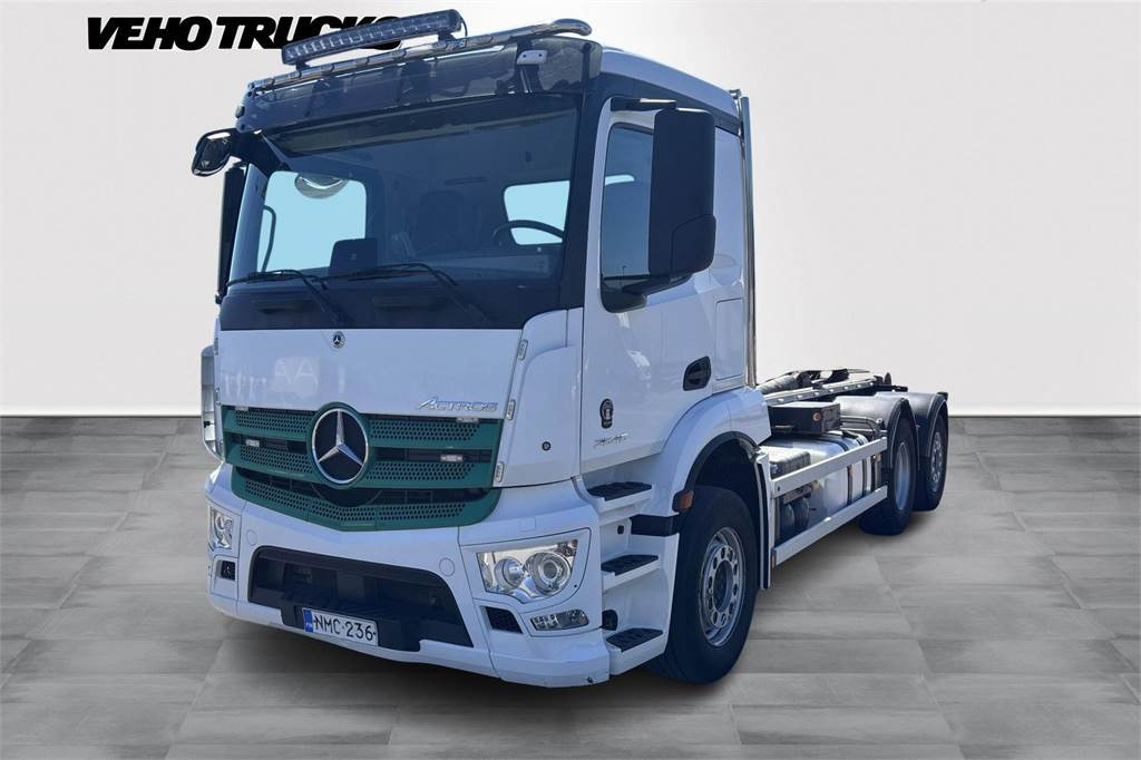 Mercedes-Benz Actros 2546 L - Camion ampliroll: photos 1 Mercedes-Benz Actros 2546 L - Camion ampliroll: photos 1