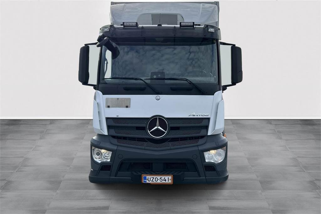 Mercedes-Benz Antos 1827 L/4x2 KSA-KORI+PL-NOSTIN - Camion isothermique: photos 2 Mercedes-Benz Antos 1827 L/4x2 KSA-KORI+PL-NOSTIN - Camion isothermique: photos 2