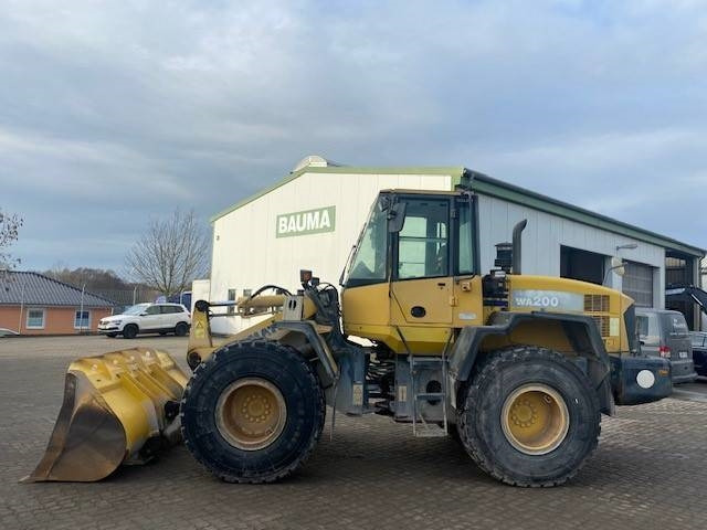 Komatsu WA 200-5 (12005680) - Chargeuse sur pneus: photos 2 Komatsu WA 200-5 (12005680) - Chargeuse sur pneus: photos 2