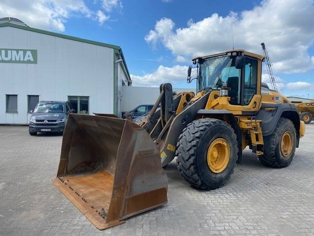 Volvo L 120 H (12005485) - Chargeuse sur pneus: photos 1 Volvo L 120 H (12005485) - Chargeuse sur pneus: photos 1