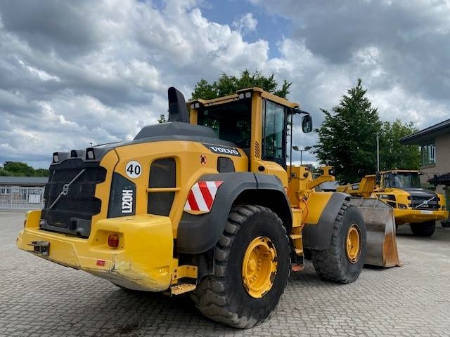 Volvo L 120 H MIETE / RENTAL (12001931) - Chargeuse sur pneus: photos 4 Volvo L 120 H MIETE / RENTAL (12001931) - Chargeuse sur pneus: photos 4