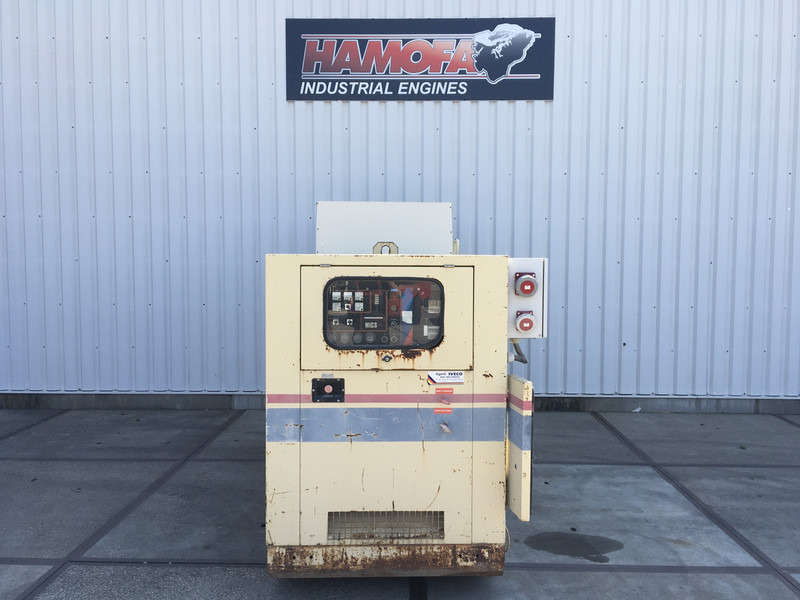 Cummins 6C8.3 GENERATOR 180KVA USED - Groupe électrogène: photos 3 Cummins 6C8.3 GENERATOR 180KVA USED - Groupe électrogène: photos 3