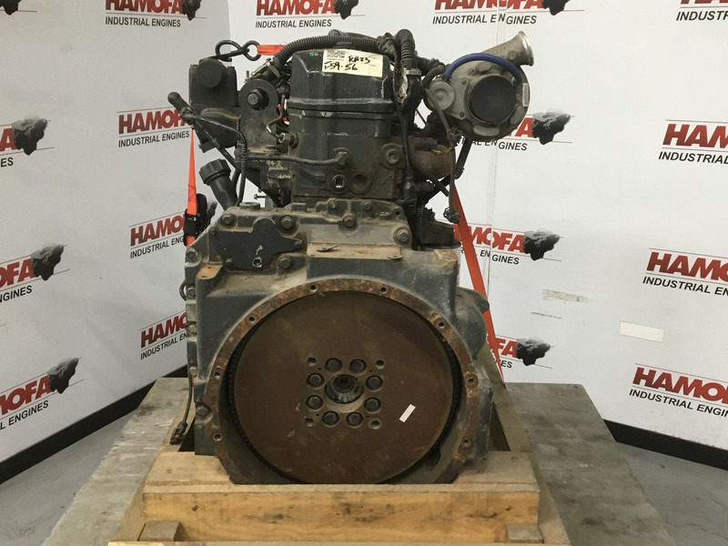 Iveco F4HFE413J*A002 USED - Engins de chantier: photos 3 Iveco F4HFE413J*A002 USED - Engins de chantier: photos 3