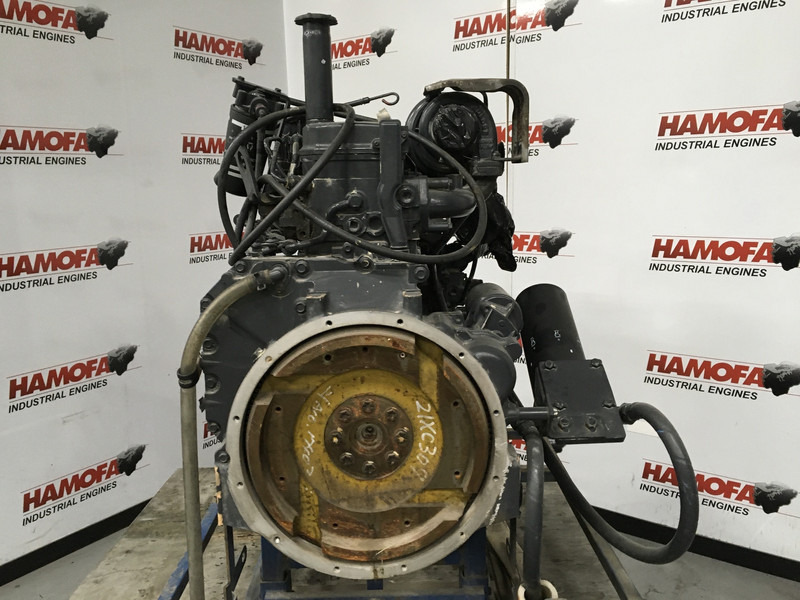 Komatsu SAA6D107E-1 CPL4458 RECONDITIONED - Engins de chantier: photos 2 Komatsu SAA6D107E-1 CPL4458 RECONDITIONED - Engins de chantier: photos 2