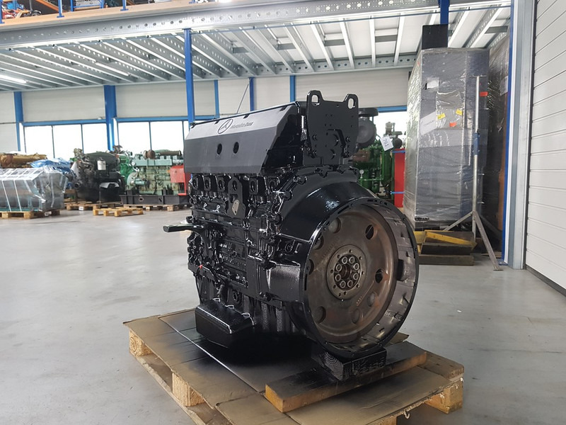 Mercedes-Benz OM 906.991 LONGBLOCK - Engins de chantier: photos 3 Mercedes-Benz OM 906.991 LONGBLOCK - Engins de chantier: photos 3