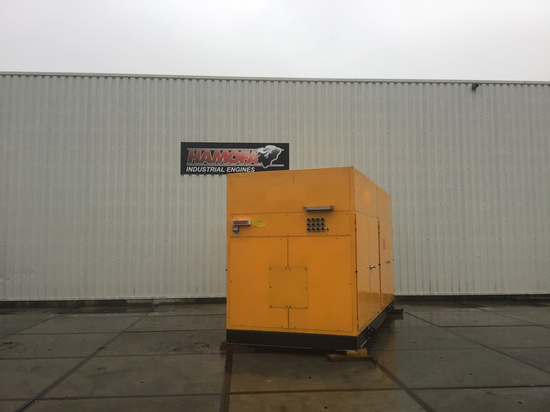 Kawasaki M1A-01 TURBINE 1250 KVA USED - Groupe électrogène: photos 3 Kawasaki M1A-01 TURBINE 1250 KVA USED - Groupe électrogène: photos 3