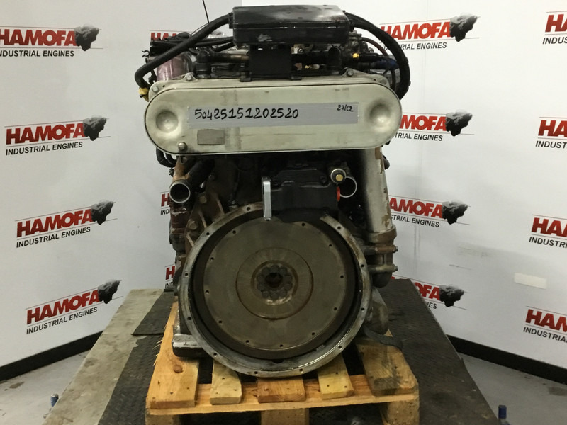 MAN D2066 LOH26 USED - Moteur pour Engins de chantier: photos 2 MAN D2066 LOH26 USED - Moteur pour Engins de chantier: photos 2