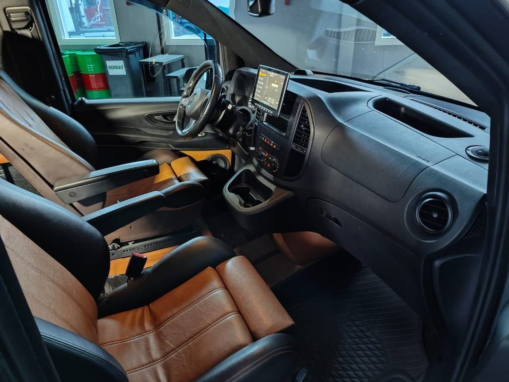 Fourgonnette Mercedes-Benz Vito 119 CDI L: photos 29 Fourgonnette Mercedes-Benz Vito 119 CDI L: photos 29