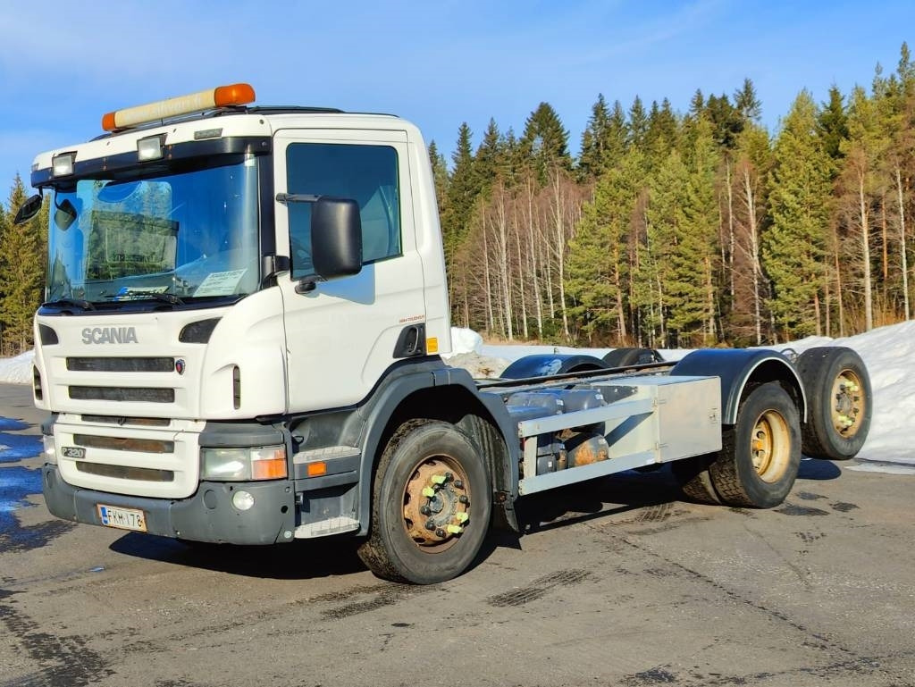 Scania P 320 - Châssis cabine: photos 1 Scania P 320 - Châssis cabine: photos 1