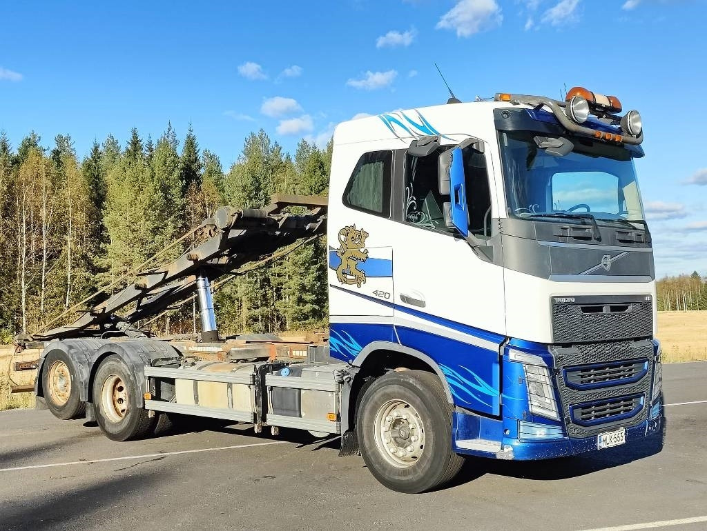 Volvo FH 13 420 - Camion multibenne: photos 2 Volvo FH 13 420 - Camion multibenne: photos 2