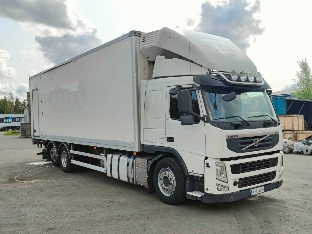 Volvo FM 13 - Camion frigorifique: photos 2 Volvo FM 13 - Camion frigorifique: photos 2