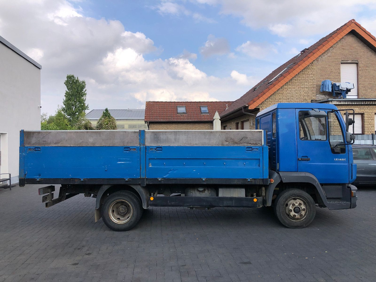 MAN LE 140 C Klima, Tempomat, TÜV 11-2025 - Utilitaire plateau: photos 5 MAN LE 140 C Klima, Tempomat, TÜV 11-2025 - Utilitaire plateau: photos 5