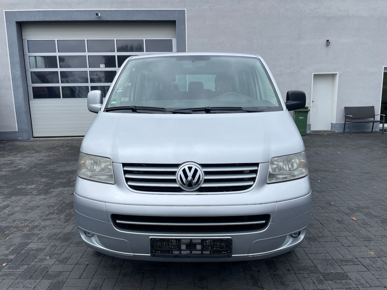 Volkswagen T5 2.5 TDi Caravelle 4Motion 8-Sitzer - Transport de personnes: photos 5 Volkswagen T5 2.5 TDi Caravelle 4Motion 8-Sitzer - Transport de personnes: photos 5