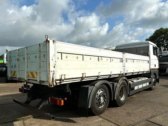 MAN TGA 26.410 XL 6x2 KIPPER (6-CILINDER HEADS) (ZF16 MANUAL GEARBOX / LIFT-AXLE / HYDRAULIC KIT / AIRCONDITIONING) - Camion benne: photos 3 MAN TGA 26.410 XL 6x2 KIPPER (6-CILINDER HEADS) (ZF16 MANUAL GEARBOX / LIFT-AXLE / HYDRAULIC KIT / AIRCONDITIONING) - Camion benne: photos 3