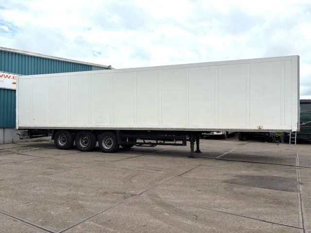 Schmitz Cargobull SKO 24 DOUBLE STOCK CLOSED BOX (BPW-AXLES / DRUM BRAKS / ABS-EBS BRAKES) - Semi-remorque fourgon: photos 4 Schmitz Cargobull SKO 24 DOUBLE STOCK CLOSED BOX (BPW-AXLES / DRUM BRAKS / ABS-EBS BRAKES) - Semi-remorque fourgon: photos 4