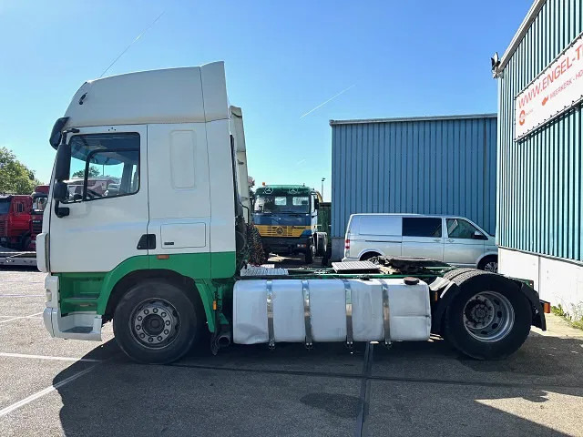 DAF CF 85.410 SPACECAB 4x2 (ZF16 MANUAL GEARBOX / MX-BRAKE / 995 LITER DIESELTANK / AIRCONDITIONING / FRIDGE UNTHER BED) - Tracteur routier: photos 5 DAF CF 85.410 SPACECAB 4x2 (ZF16 MANUAL GEARBOX / MX-BRAKE / 995 LITER DIESELTANK / AIRCONDITIONING / FRIDGE UNTHER BED) - Tracteur routier: photos 5