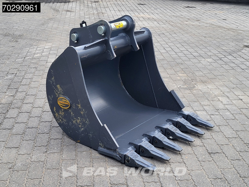 Strickland 8 Ton - Accessoire: photos 2 Strickland 8 Ton - Accessoire: photos 2