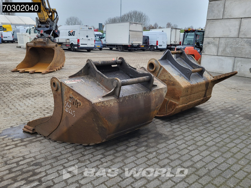 Pelle sur chenille Caterpillar 335 FL CR OilQuick - 3 Buckets: photos 20