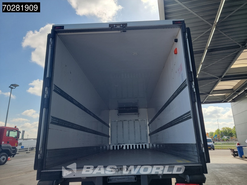 Camion frigorifique DAF CF 300 4X2 20.5tonner Carrier Supra 1250 Lamberet ladebordwand ACC Euro 6: photos 12