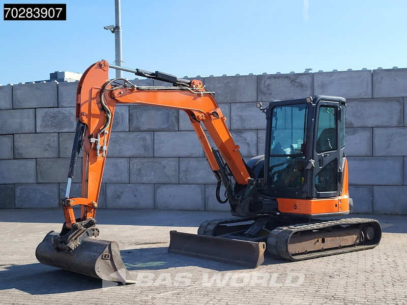 Hitachi ZX55U-6CLR A/C - 3 BUCKETS - Mini pelle: photos 2 Hitachi ZX55U-6CLR A/C - 3 BUCKETS - Mini pelle: photos 2