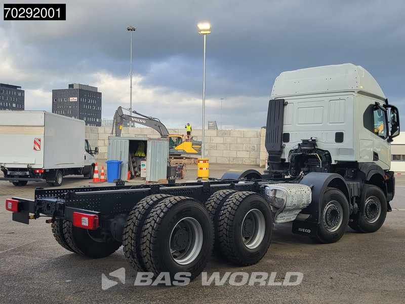 Iveco T-WAY 510 8X4 NEW! Retarder Big-Axle Steelsuspension LED Euro 6 - Châssis cabine: photos 5 Iveco T-WAY 510 8X4 NEW! Retarder Big-Axle Steelsuspension LED Euro 6 - Châssis cabine: photos 5