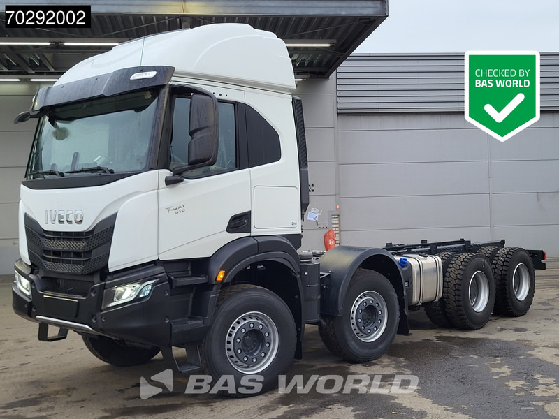 Iveco T-Way 510 8X4 NEW chassis! Retarder Big-Axle Steelsuspension LED Automatic Euro 6 - Châssis cabine: photos 1 Iveco T-Way 510 8X4 NEW chassis! Retarder Big-Axle Steelsuspension LED Automatic Euro 6 - Châssis cabine: photos 1